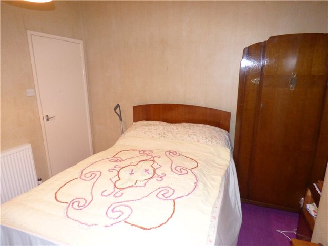  Image of 3 Bedroom Terraced  For Sale at Hellifield Skipton Hellifield, BD23 4HJ