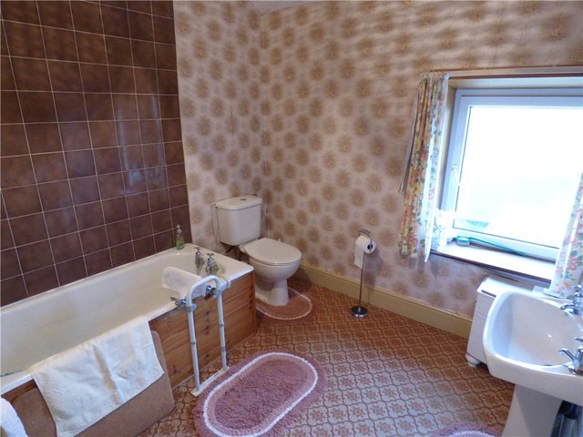  Image of 3 Bedroom Terraced  For Sale at Hellifield Skipton Hellifield, BD23 4HJ