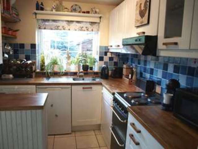  Image of 2 Bedroom Terraced  For Sale at Mill Gate  Newark, NG24 4UA