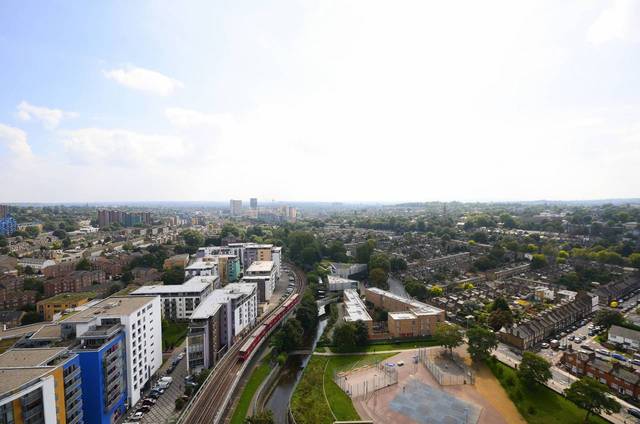  Image of 1 Bedroom Flat  To Rent at Mill Lane  Deptford, SE8 4HP