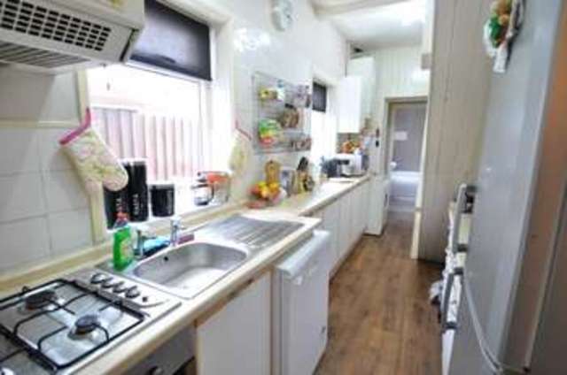  Image of 3 Bedroom Terraced  For Sale at Milner Road  Birmingham, B29 7RG