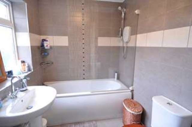  Image of 3 Bedroom Terraced  For Sale at Milner Road  Birmingham, B29 7RG