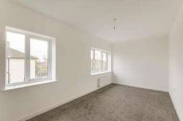  Image of 3 Bedroom Semi-Detached  For Sale at Armthorpe Doncaster Armthorpe, DN3 3BX