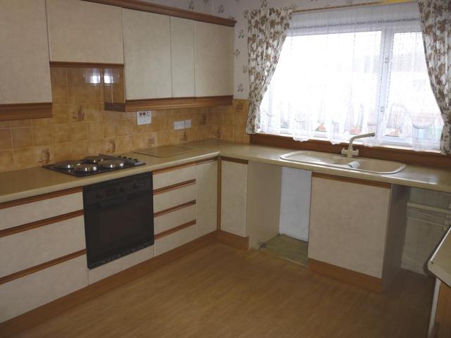  Image of 3 Bedroom Flat  To Rent at Rosyth Fife Fife, KY11 2QR
