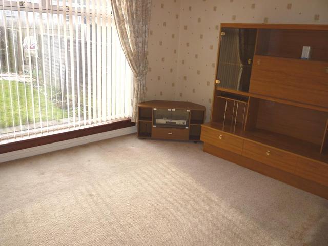  Image of 3 Bedroom Flat  To Rent at Rosyth Fife Fife, KY11 2QR