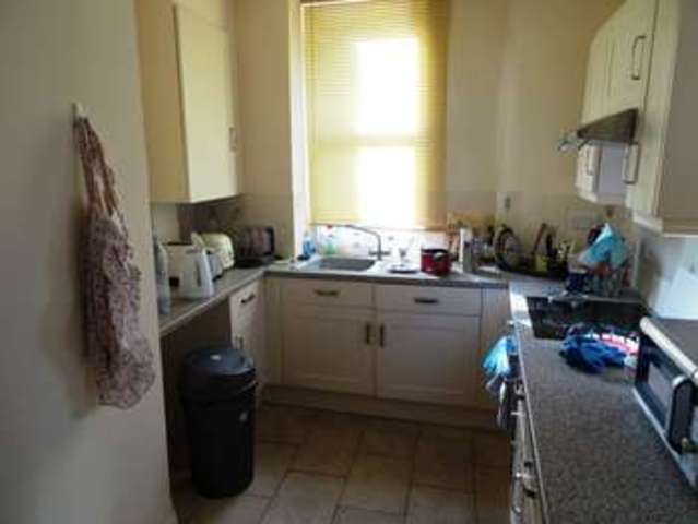  Image of 1 Bedroom Flat  To Rent at Bath, BA1 2AX