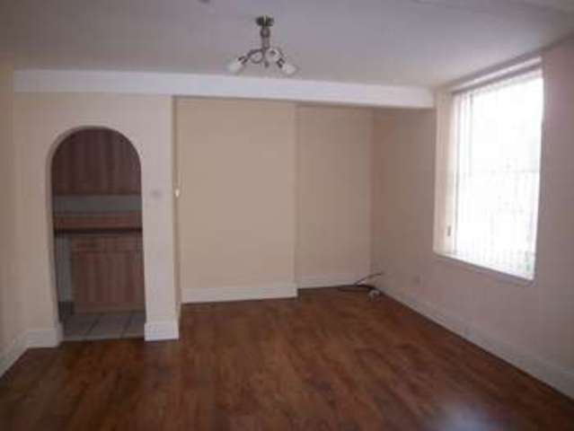  Image of 1 Bedroom Flat  For Sale at Moorgate  Retford, DN22 6RN