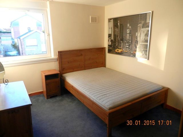  Image of 2 Bedroom Flat  To Rent at Gilmerton Edinburgh Edinburgh, EH17 7LS