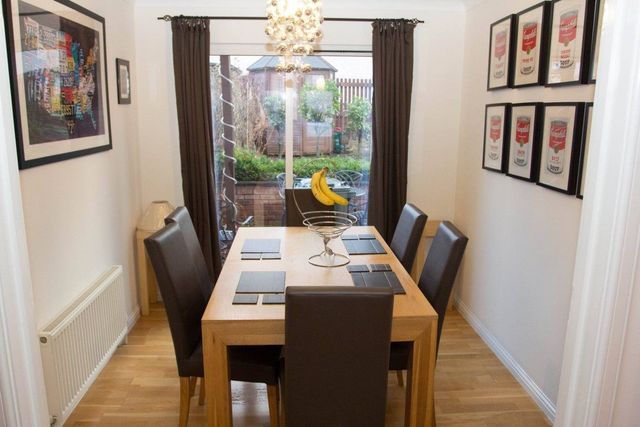 Image of 3 Bedroom Detached  To Rent at Moredun Edinburgh Edinburgh, EH17 7HL