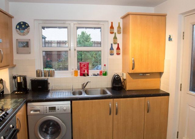  Image of 3 Bedroom Detached  To Rent at Moredun Edinburgh Edinburgh, EH17 7HL