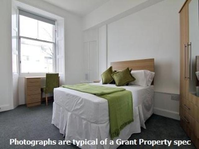  Image of 1 Bedroom Flat  To Rent at Dundee  Dundee, DD4 6QE