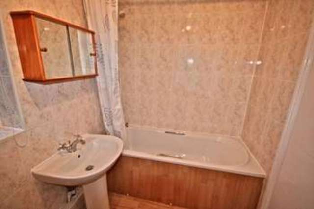  Image of 1 Bedroom Terraced  To Rent at Morton Close  Ely, CB7 4FE