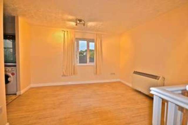  Image of 1 Bedroom Terraced  To Rent at Morton Close  Ely, CB7 4FE