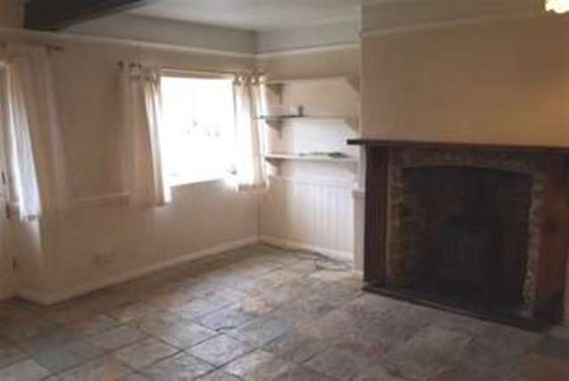  Image of 2 Bedroom Property  To Rent at Taunton, TA4 3AN