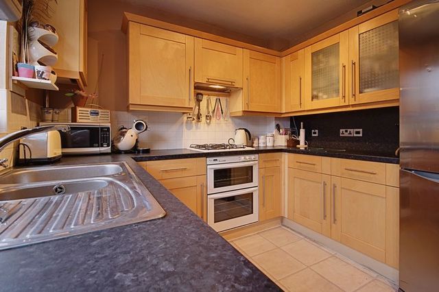  Image of 3 Bedroom Semi-Detached  For Sale at Myrtle Drive Rogerstone Rogerstone, NP10 9EA