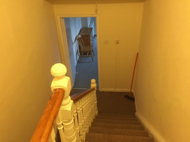  Image of 1 Bedroom Flat  To Rent at Napier Road  Wembley, HA0 4UA
