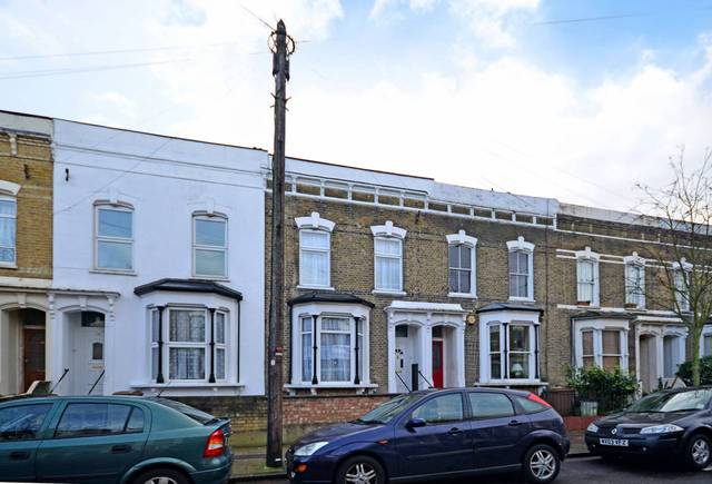  Image of 6 Bedroom Detached  For Sale at Narford Road  Upper Clapton, E5 8RD
