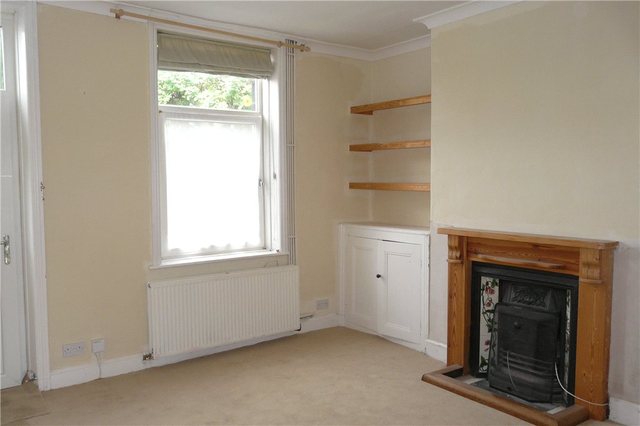  Image of 2 Bedroom Detached  For Sale at Ilkley West Yorkshire Ilkley, LS29 8HN