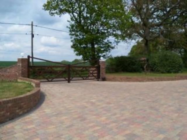  Image of 1 Bedroom Flat  To Rent at Netherhill Botley Southampton, SO32 2BP