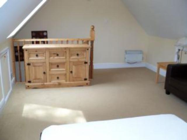  Image of 1 Bedroom Flat  To Rent at Netherhill Botley Southampton, SO32 2BP