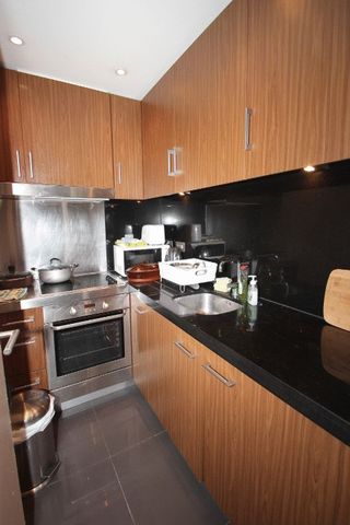  Image of Flat  For Sale at Fairmont Avenue  London, E14 9PW