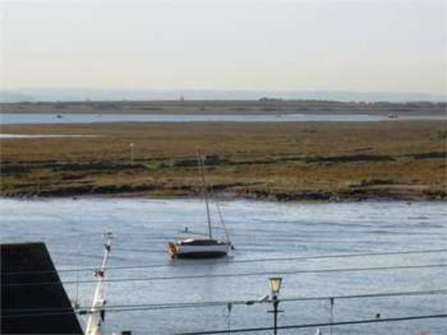  Image of 2 Bedroom Apartment  For Sale at New road Leigh on sea Leigh-on-Sea, SS9 2EB