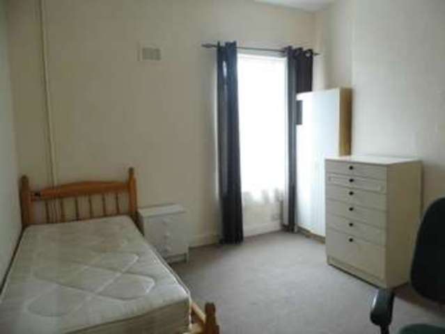  Image of 2 Bedroom Terraced  For Sale at Newlands Street  Stoke-On-Trent, ST4 2RG