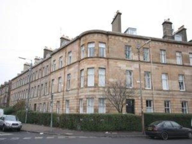  Image of 3 Bedroom Flat  To Rent at Pollokshields Glasgow Glasgow, G41 5RA