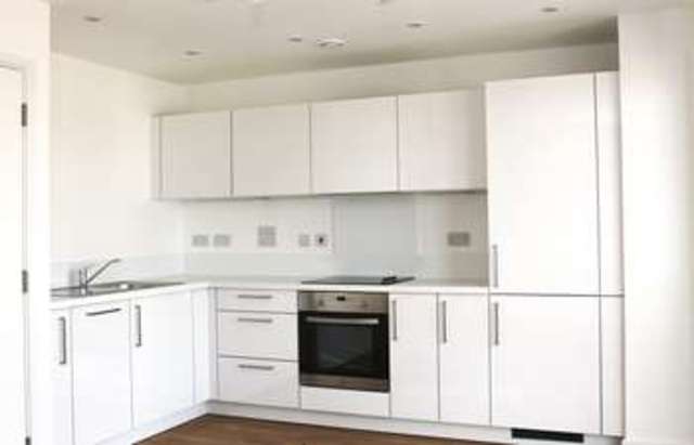  Image of 1 Bedroom Flat  To Rent at Marner Point  Bow, E3 3QB