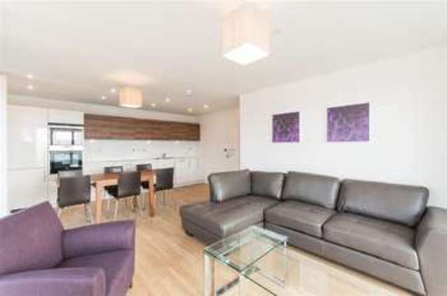  Image of 3 Bedroom Flat  For Sale at Marner Point  Bow, E3 3QB