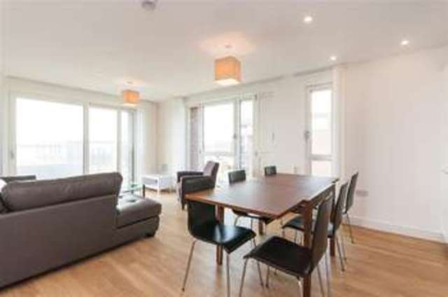  Image of 3 Bedroom Flat  For Sale at Marner Point  Bow, E3 3QB