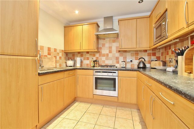  Image of 2 Bedroom Apartment  For Sale at Horsell Surrey Horsell, GU21 4QW