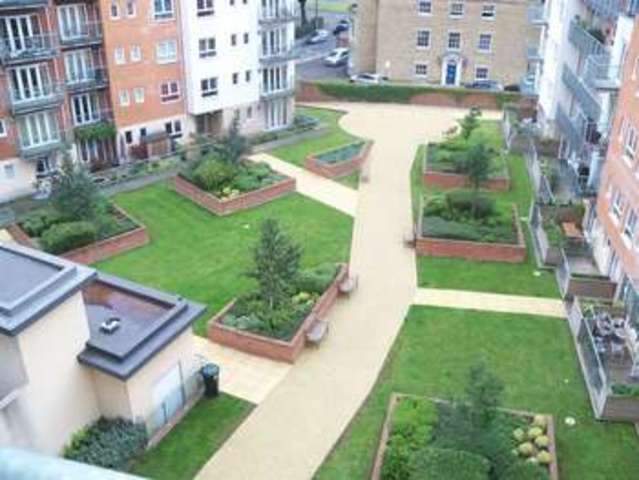  Image of 2 Bedroom Flat  To Rent at Briton Street  Southampton, SO14 3HF