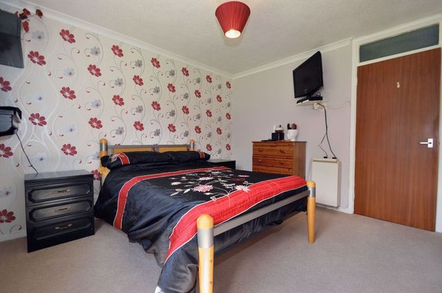  Image of 2 Bedroom Flat  For Sale at Alwynn Walk  Birmingham, B23 7FL