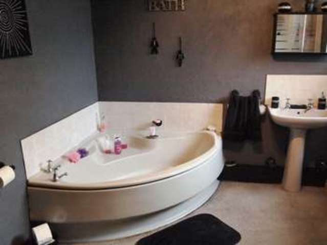  Image of 3 Bedroom Semi-Detached  For Sale at Old Main Road Fosdyke Boston, PE20 2BU