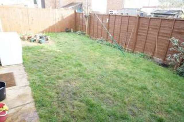  Image of 3 Bedroom Detached  For Sale at Oldfield Gardens  Peterborough, PE7 1NX