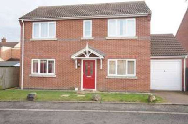  Image of 3 Bedroom Detached  For Sale at Oldfield Gardens  Peterborough, PE7 1NX