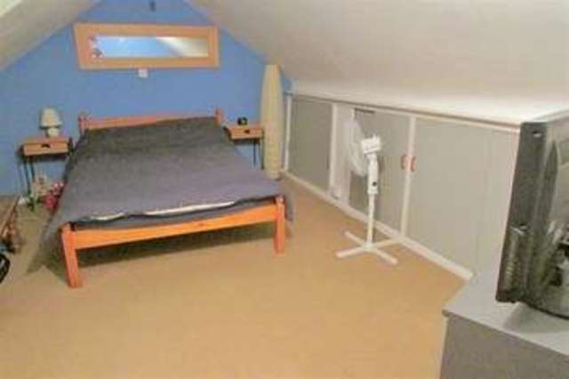  Image of 3 Bedroom Terraced  For Sale at Street, BA16 0BT