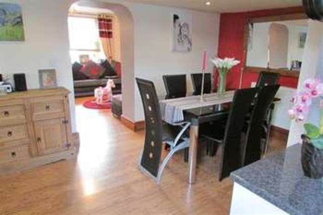  Image of 4 Bedroom Detached  For Sale at Street, BA16 0BT