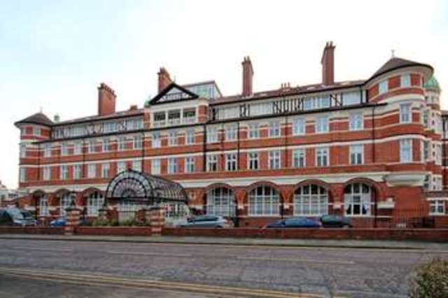  Image of 1 Bedroom Flat  For Sale at Owls Road Boscombe Spa Bournemouth, BH5 1AP