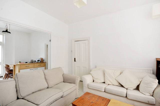  Image of 4 Bedroom Detached  For Sale at Palatine Road  Dalston, N16 8ST