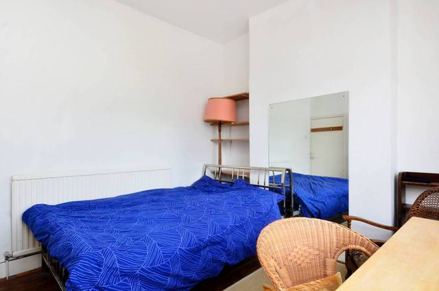  Image of 4 Bedroom Detached  For Sale at Palatine Road  Dalston, N16 8ST