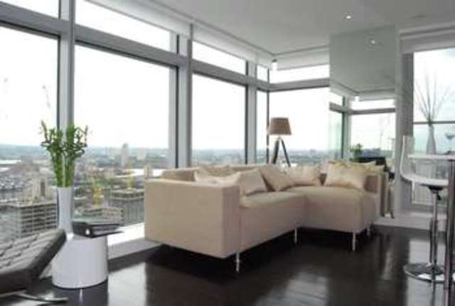  Image of 2 Bedroom Flat  For Sale at Canary Wharf, E14 9HN