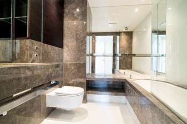  Image of 1 Bedroom Flat  For Sale at Canary Wharf, E14 9HA