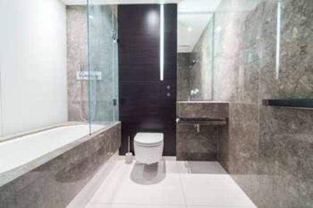  Image of 1 Bedroom Flat  For Sale at Canary Wharf, E14 9HG