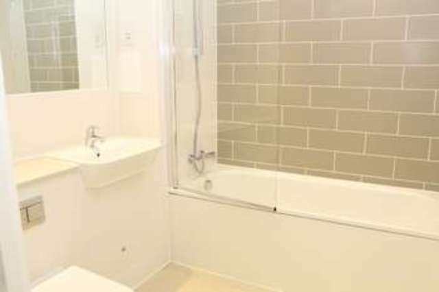  Image of 3 Bedroom Flat  To Rent at 6 Hay Currie Street  Poplar, E14 6GF