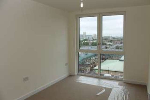  Image of 3 Bedroom Flat  To Rent at 6 Hay Currie Street  Poplar, E14 6GF