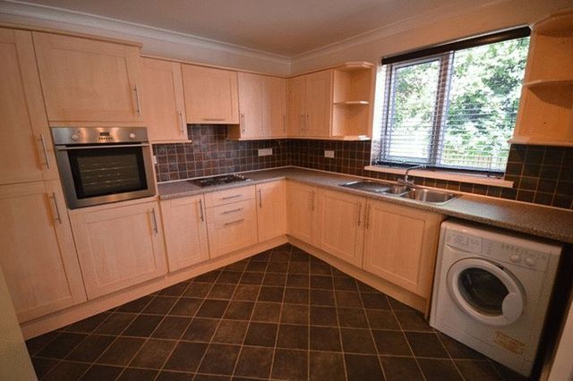  Image of 3 Bedroom Semi-Detached  For Sale at Park Crescent  Castleford, WF10 3JZ