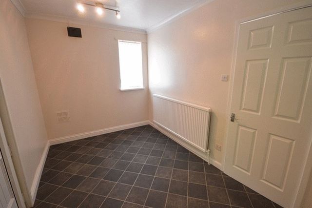  Image of 3 Bedroom Semi-Detached  For Sale at Park Crescent  Castleford, WF10 3JZ