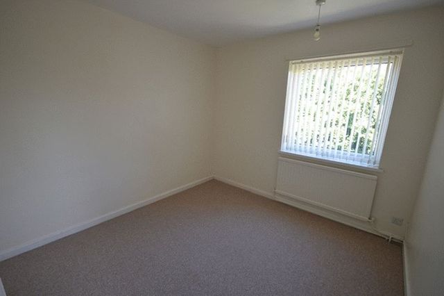  Image of 3 Bedroom Semi-Detached  For Sale at Park Crescent  Castleford, WF10 3JZ
